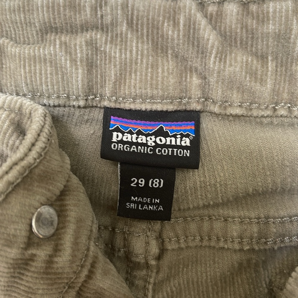 Amazing organic cotton Patagonia corduroy pants 29 women’s - Picture 2 of 3